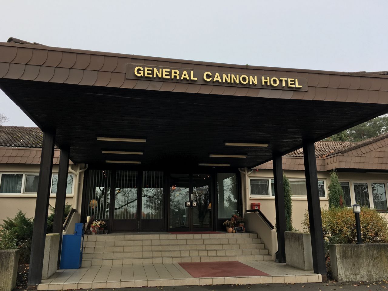 Ramstein, Air-Base, Renovierung Cannon Hotel