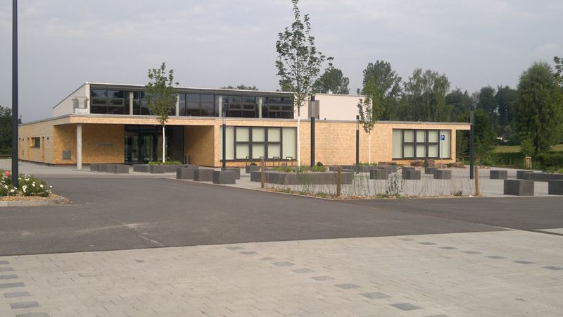 Neuhausen-Schellbronn, Neubau Festhalle